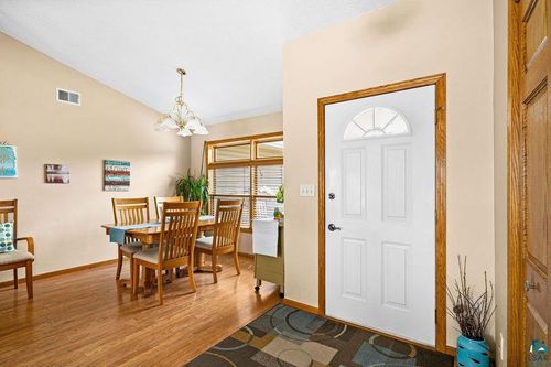 615 W Dickson St, Duluth, MN, 55808 | Card Image
