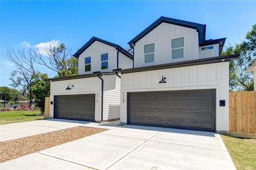 2708 Noble St, Houston, TX, 77026-6935 | Card Image