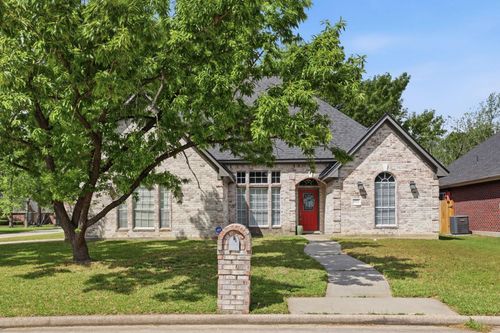 21703 Windsor Castle Dr, Spring, TX, 77388-3472 | Card Image