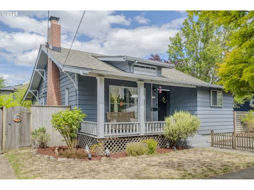 7027 Ne Klickitat St, Portland, OR, 97213-5275 | Card Image