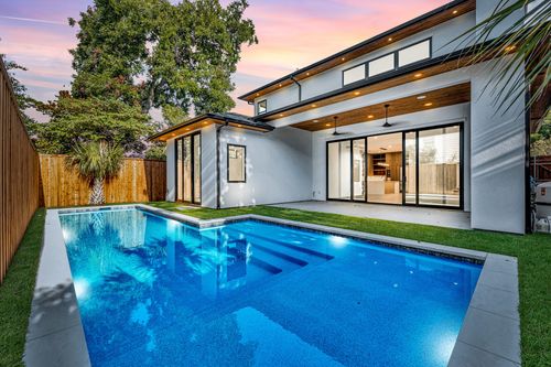 6231 Mccommas Blvd, Dallas, TX, 75214-3033 | Card Image