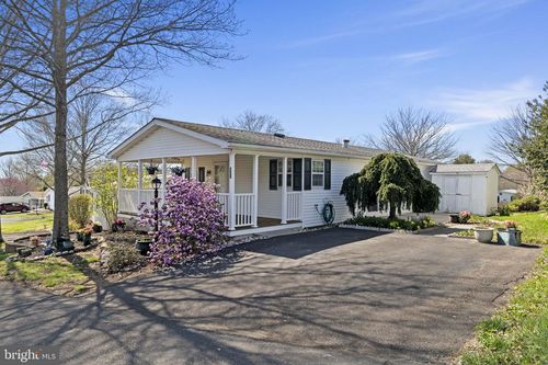 442 Manor House Ln, SOUDERTON, PA, 18964-2801 | Card Image