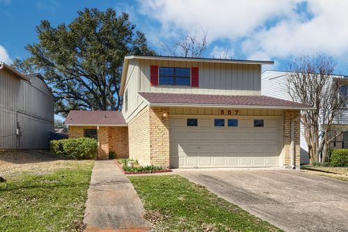 557 Trailcrest Dr, Garland, TX, 75043-5634 | Card Image