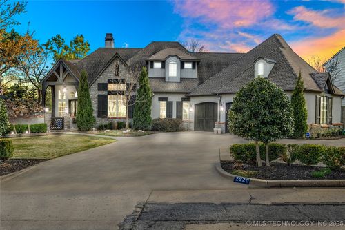 2920 27th Pl, Tulsa, OK, 74114-5732 | Card Image