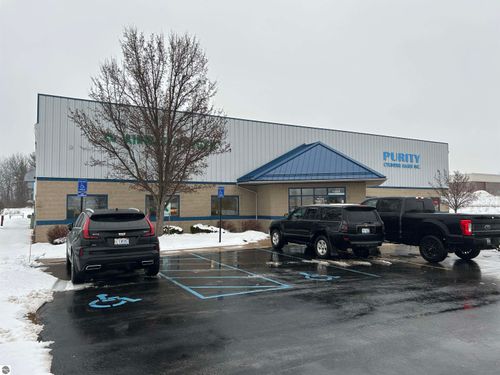 1364 Trade Centre Drive, Traverse City, MI, 49696 | Card Image