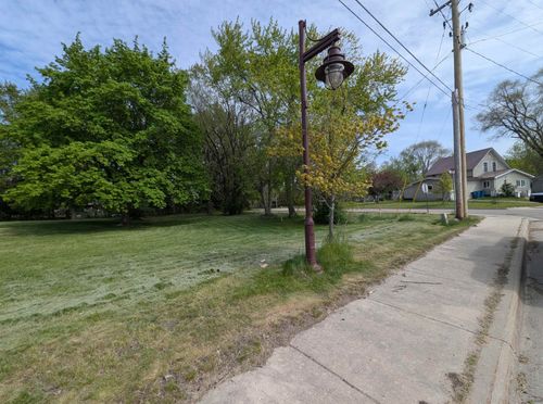 210 N Mackinaw Road, Au Gres Township, MI, 48703 | Card Image