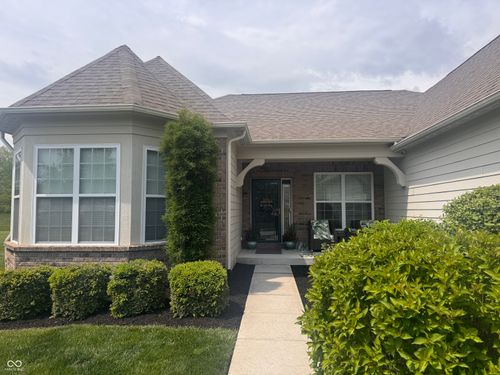 9208 Branch View Dr, Indianapolis, IN, 46234-2952 | Card Image