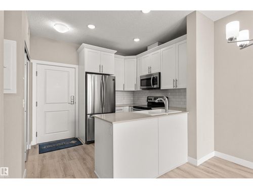 412-12804 140 Ave Nw, Edmonton, AB, T6V0M3 | Card Image