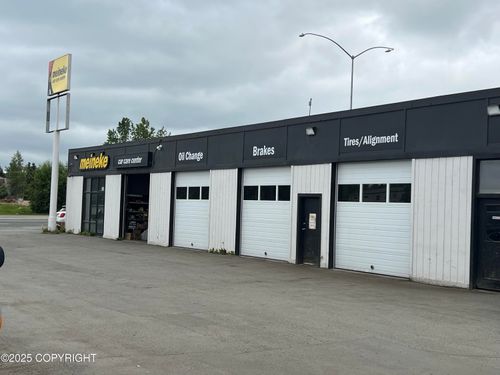 3002 E Tudor Rd, Anchorage, AK, 99507-1210 | Card Image