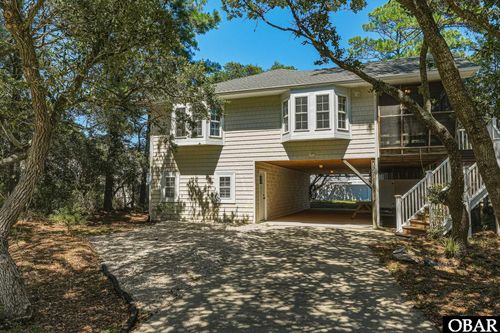 1725 Virginia Ave, Kill Devil Hills, NC, 27948-7637 | Card Image