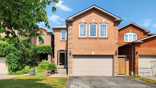 46 Furrow Dr, Whitby, ON, L1R1Y7 | Card Image