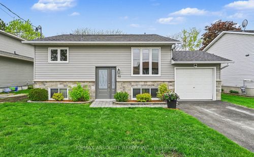 95 Seventh Ave, Arnprior, ON, K7S3S8 | Card Image