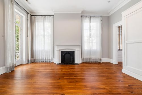 apt-4-128 Wentworth St, Charleston, SC, 29401-1763 | Card Image