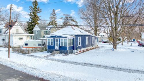 313 Rice St, Adrian, MI, 49221-3236 | Card Image