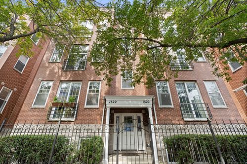 1w-1322 Belmont Ave, Chicago, IL, 60657-3209 | Card Image