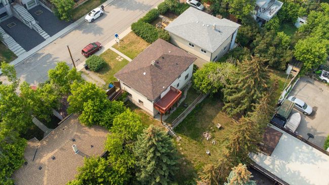 4004 Centre A St Ne, House detached with 4 bedrooms, 2 bathrooms and 4 parking in Calgary AB | Image 10