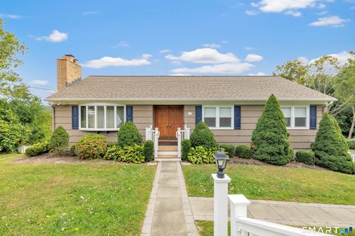 25 Riverview Ave, Shelton, CT, 06484-2213 | Card Image