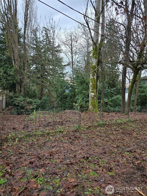 14014 41st Ave Ne, Seattle, WA, 98125-3823 | Card Image