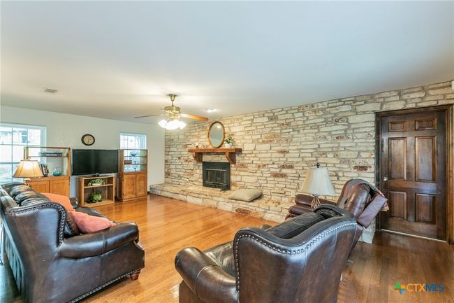 521 Pecos Trl, House other with 4 bedrooms, 3 bathrooms and null parking in Belton TX | Image 7