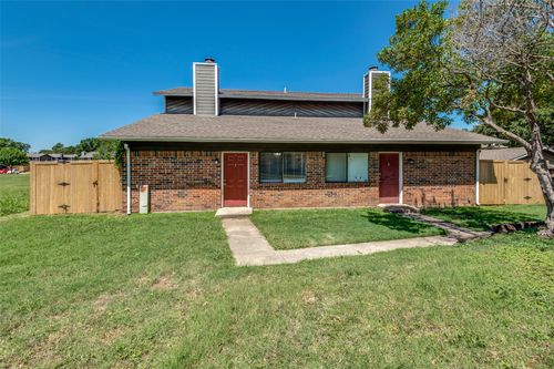 2802-1122 Millview Dr, Arlington, TX, 76012-2339 | Card Image