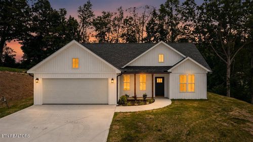179 Storm Lane, Jacksboro, TN, 37757 | Card Image