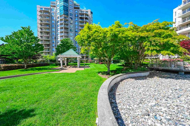 1001 - 1196 Pipeline Road, Condo with 2 bedrooms, 2 bathrooms and 1 parking in Coquitlam BC | Image 8
