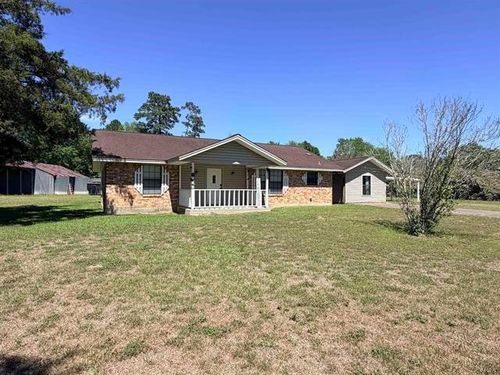8957 Tejas Ln, Silsbee, TX, 77656-8119 | Card Image