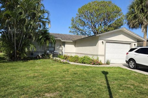 1415 Se Port St Lucie Blvd, Port St Lucie, FL, 34952-5429 | Card Image