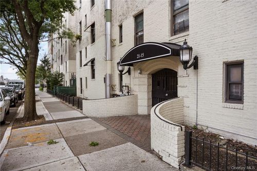 apt-4e-2115 33rd St, Astoria, NY, 11105-2361 | Card Image