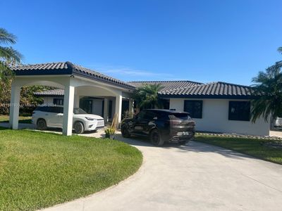 16750 Sw 160th St, House other with 5 bedrooms, 5 bathrooms and null parking in Miami FL | Image 1