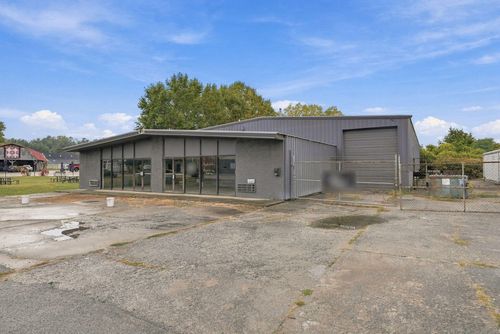 207 N Broadway St, Berea, KY, 40403-1566 | Card Image