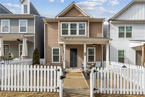 637 Everett Ln, Woodstock, GA, 30188-1990 | Card Image