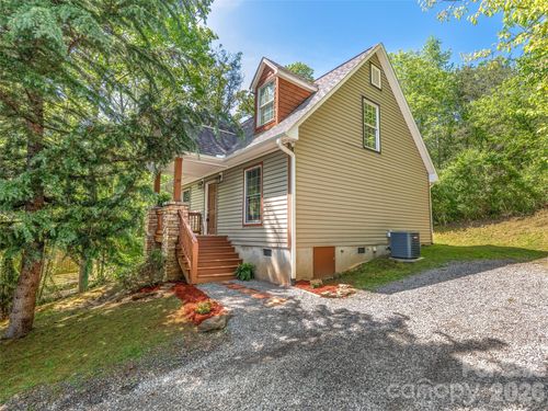 19 Stone Cottage Road, Asheville, NC, 28806 | Card Image