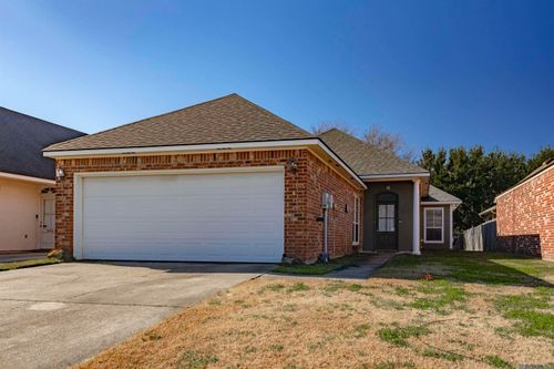 5684 Ducros Dr, Baton Rouge, LA, 70820-4242 | Card Image