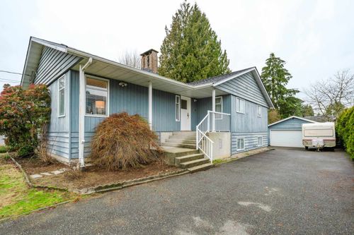 19475 116b Ave, Pitt Meadows, BC, V3Y1G1 | Card Image