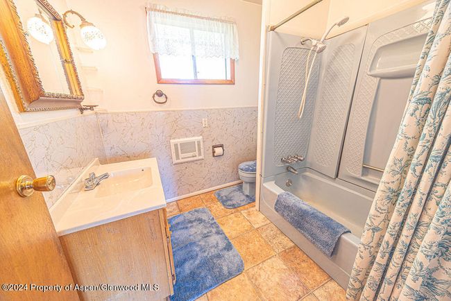 1008 Washington St, House other with 3 bedrooms, 2 bathrooms and null parking in Craig CO | Image 22