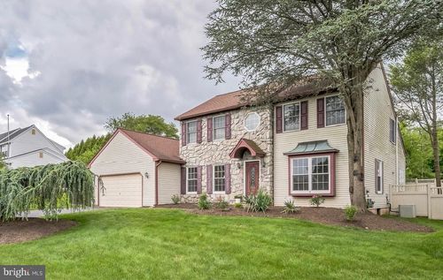 1334 Mallard Cir, Warminster, PA, 18974-3673 | Card Image