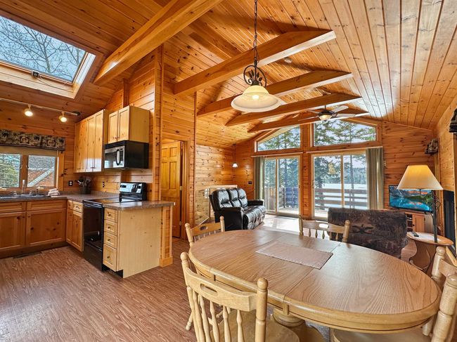 521 Beach Rd, House other with 2 bedrooms, 2 bathrooms and null parking in Pittsburg NH | Image 11