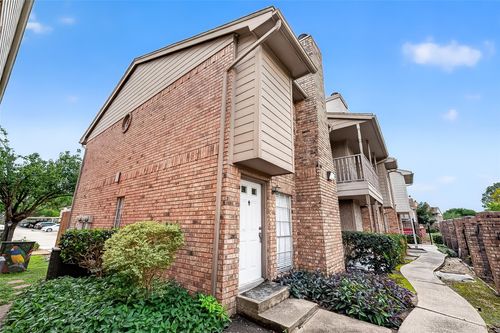 802-10615 Briar Forest Dr, Houston, TX, 77042-2345 | Card Image