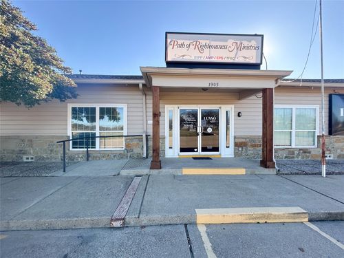 ste-204-1905 W Ennis Ave, Ennis, TX, 75119-3629 | Card Image