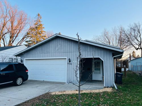2648 3rd Ave E, North Saint Paul, MN, 55109-3323 | Card Image