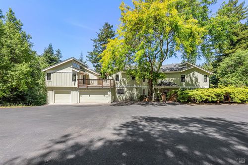 819 Jonive Rd, Sebastopol, CA, 95472-9299 | Card Image