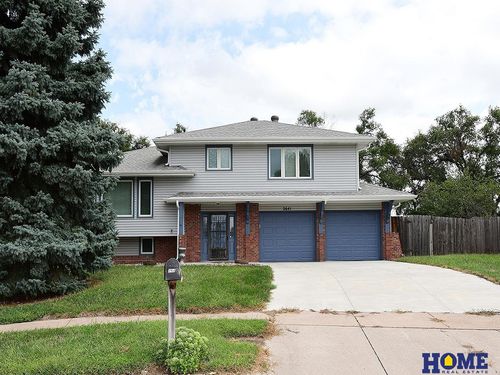 2641 Winchester S, Lincoln, NE, 68512 | Card Image