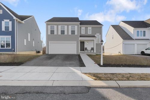 1734 Bradley Dr, HARRISBURG, PA, 17110-8916 | Card Image