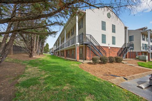 900 Mountain Creek Rd, Chattanooga, TN, 37405-4502 | Card Image