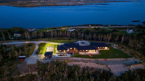1766 Highway 304, Cape Forchu, NS, B5A5G7 | Card Image