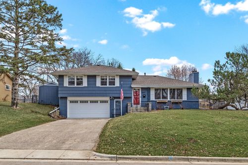 5617 Dale Ave, Edina, MN, 55436-2468 | Card Image