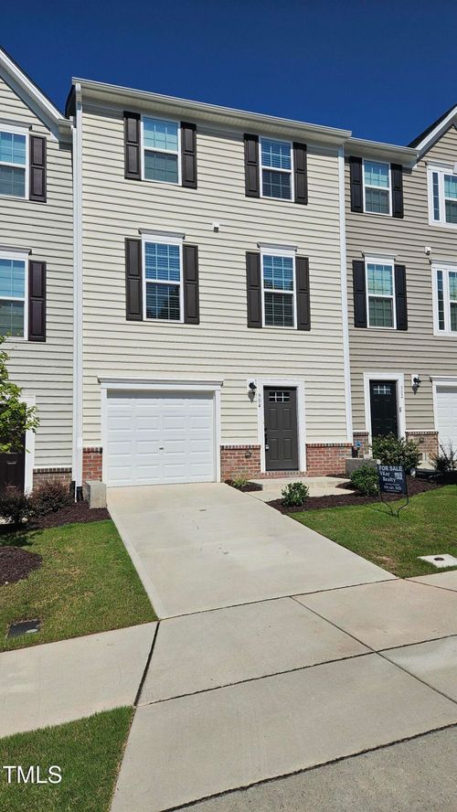 904 Romeria Dr, Durham, NC, 27713-2071 | Card Image