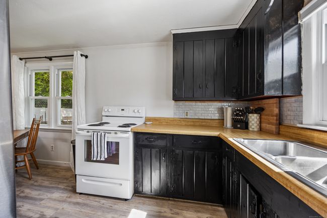 26 Clear Lake Rd, House other with 3 bedrooms, 1 bathrooms and null parking in North Branford CT | Image 11