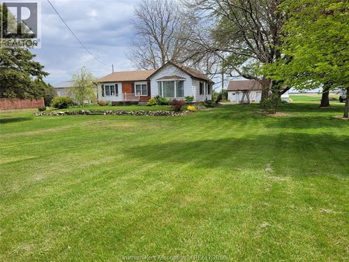10238 Fairview Line, Chatham, ON, N7M5J4 | Card Image